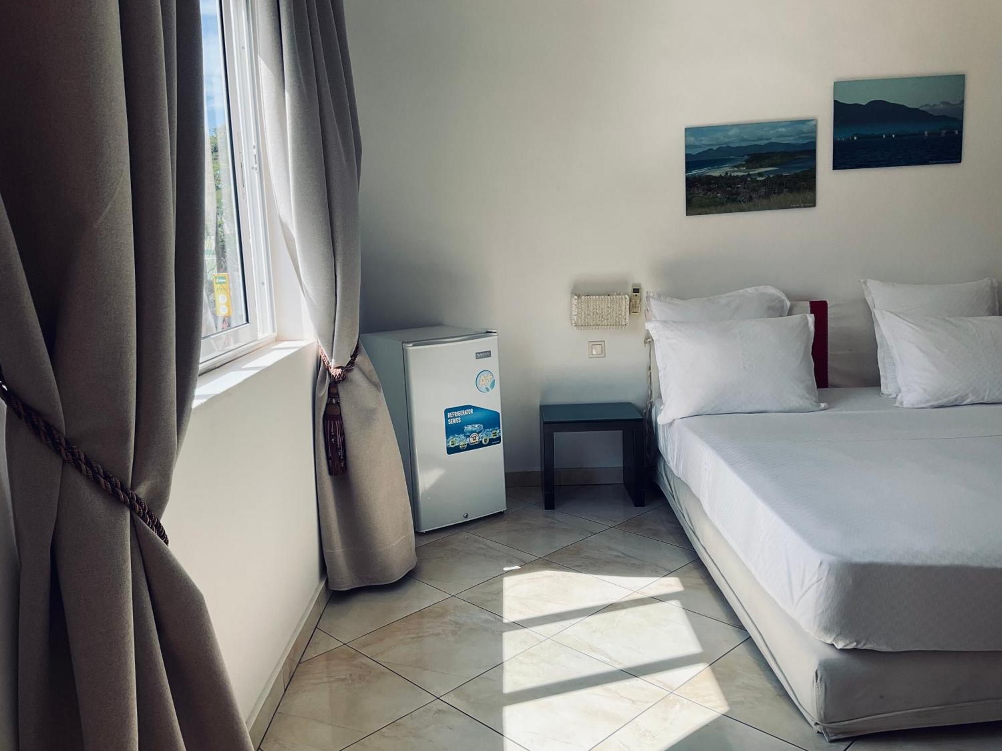 Kokoloko Hotell Ambatoloaka  Eksteriør bilde