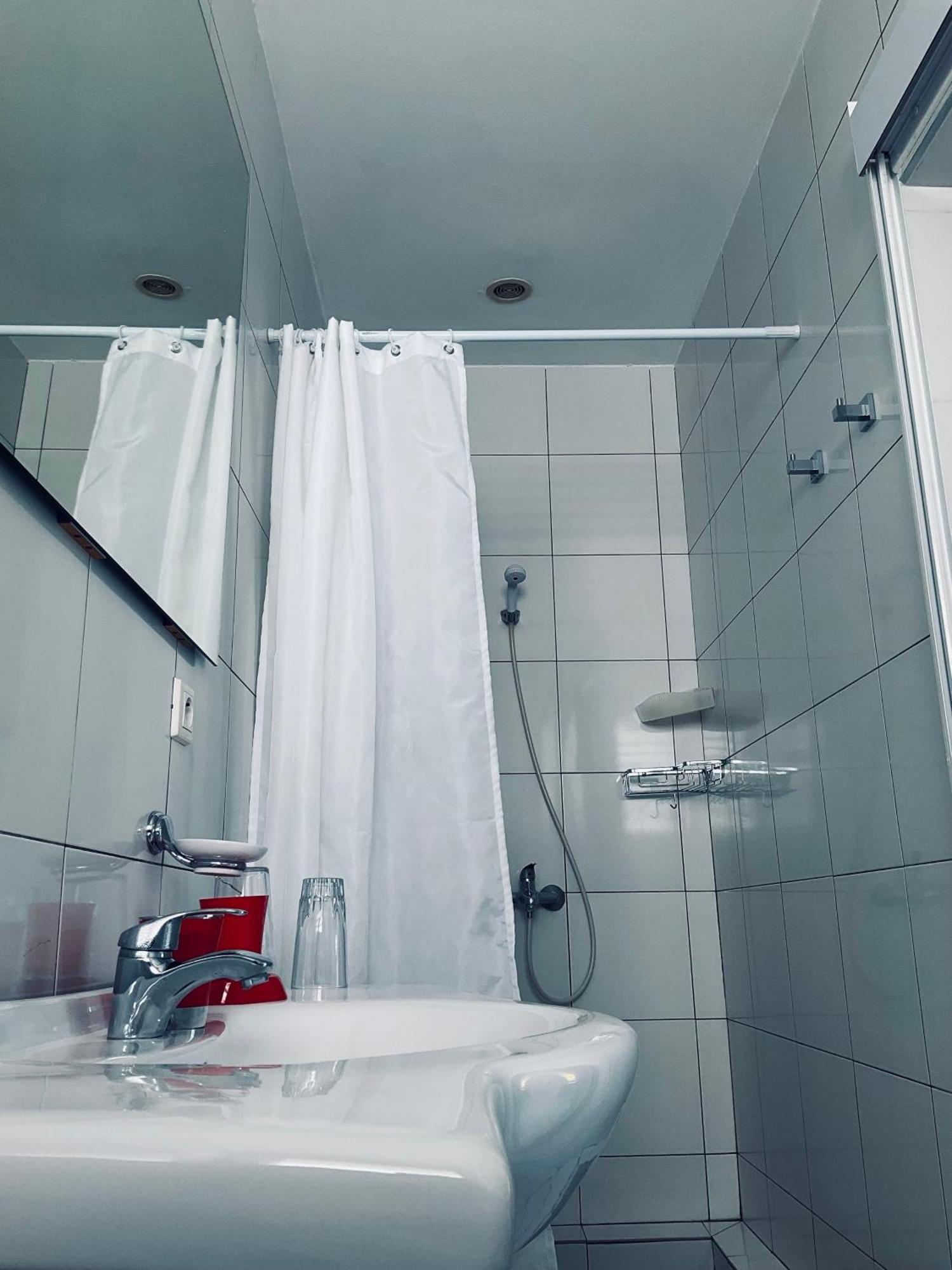 Kokoloko Hotell Ambatoloaka  Eksteriør bilde
