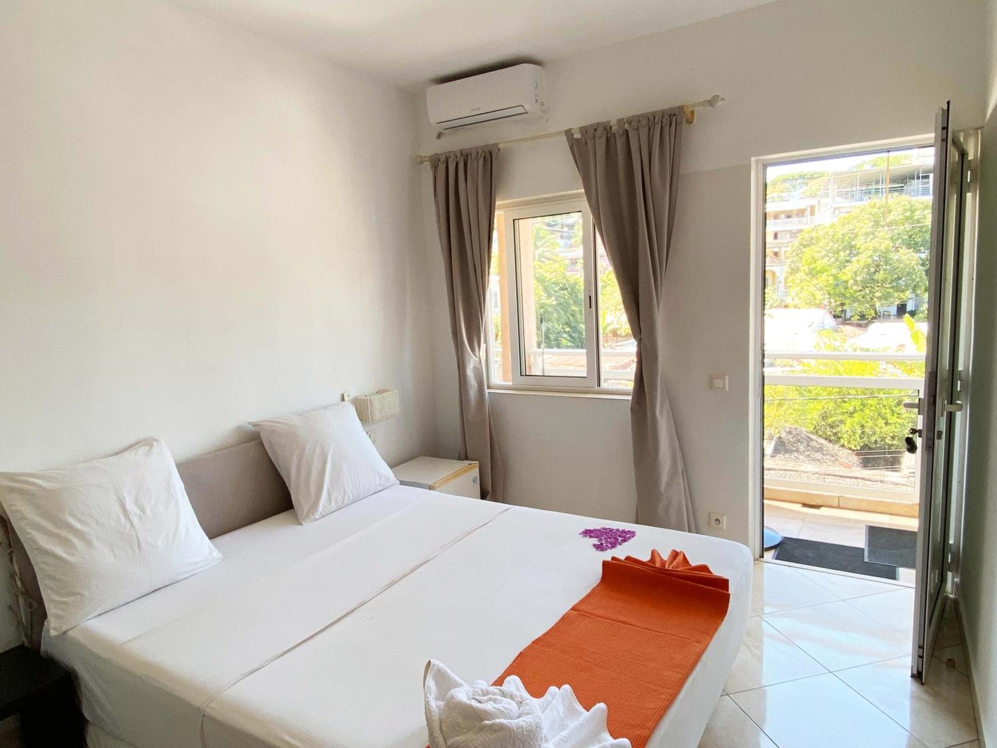 Kokoloko Hotell Ambatoloaka  Eksteriør bilde