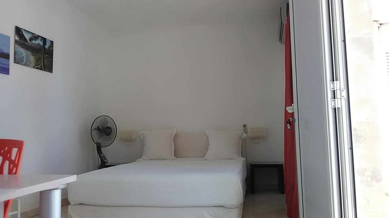 Kokoloko Hotell Ambatoloaka  Eksteriør bilde